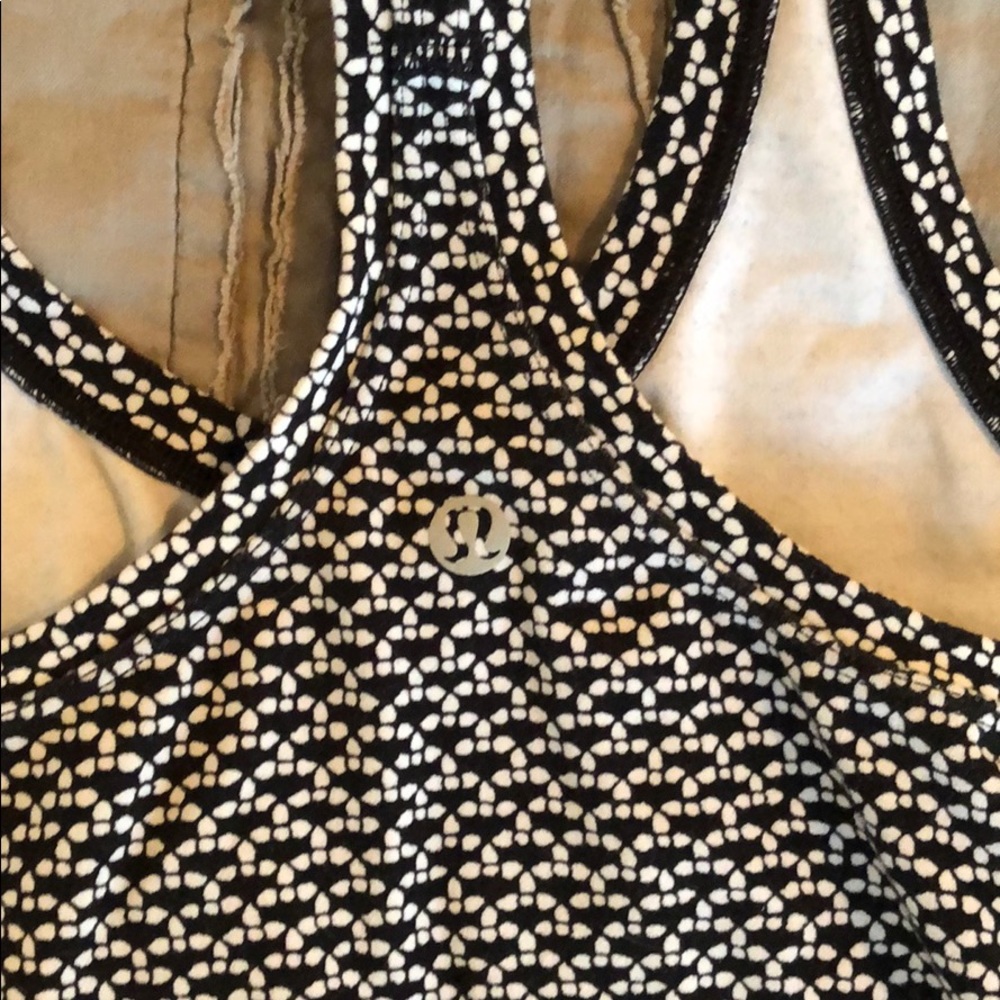 Lululemon tank top - Picture 2 of 2